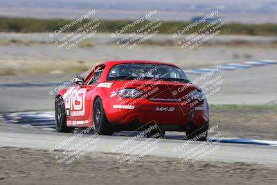 media/Oct-26-2025-CalClub SCCA (Sun) [[8ce1e69566]]/Group 2/Grapevine/